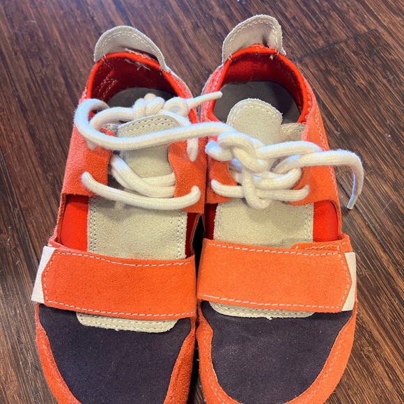 Stylish multicolored suede sneaker - Picture 3 of 8